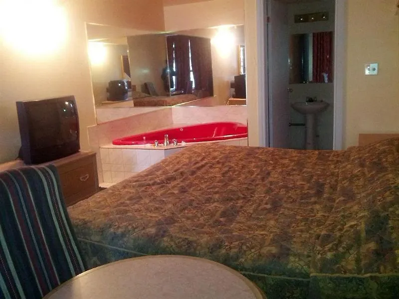 Motel 6 Niagara Falls, On Near The Falls