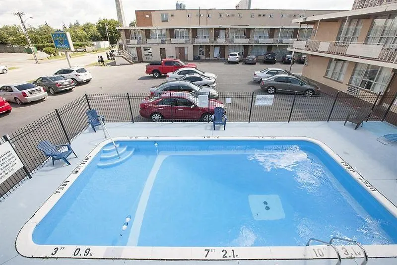 Motel 6 Niagara Falls, On Near The Falls