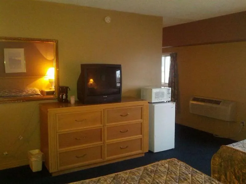 Motel 6 Niagara Falls, On Near The Falls 2*,